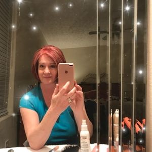 Meet your Posher, Louise